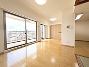 陽当たり・見晴らしともに良好な最上階　空室につきお気軽にご内覧いただけます！