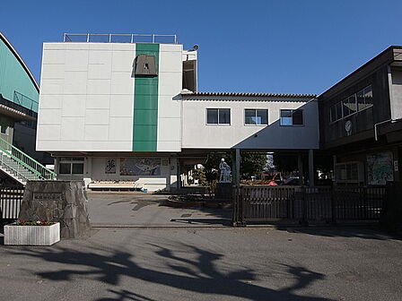 八千代市立勝田台小学校440m徒歩6分