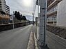 周辺：スーパーや公園が近く、ファミリー世帯にも優しい住環境が整っています