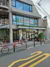 ファミリーマート常盤台二丁目店 400m