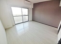 グーテンターク富田2 7階1Kのリビング/ダイニング