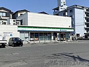 ファミリーマート東淀川大桐一丁目店 徒歩8分。 630m