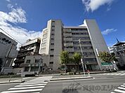 医療法人行岡医学研究会行岡病院 徒歩11分。 810m