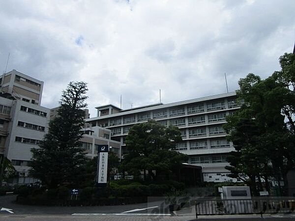 画像22:大阪医科薬科大学病院 徒歩13分。 990m
