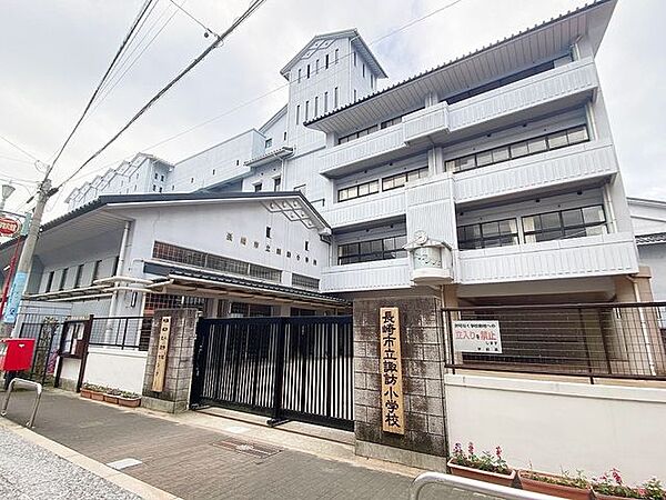 ソレイユ出島