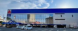 ヤマダデンキ家電住まいる館YAMADA長崎本店 徒歩9分。 690m