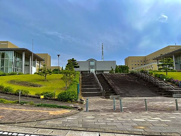 画像22:長崎県立大学シーボルト校 徒歩23分。 1820m