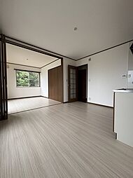 メゾンフレール 102 1階2DKのリビング/ダイニング