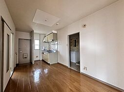 ニューシティ久保田 205 2階3DKのリビング/ダイニング