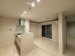 Ｂａｌｌｏｏｎｆｌｏｗｅｒ　Ｅａｓｔ 103 1階1LDKのリビング/ダイニング