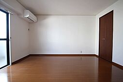 ラポール小町 603 6階1Kのリビング/ダイニング