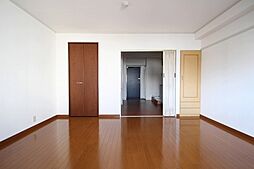 ラポール小町 413 4階1DKのリビング/ダイニング