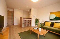 レグルス 101 1階1LDKのリビング/ダイニング