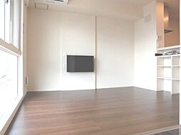 アップヒルズ 202 2階1LDKのリビング/ダイニング