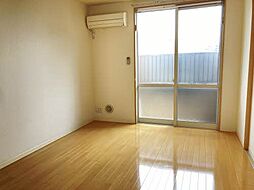 SERAPH　COURT 203 2階2DKのリビング/ダイニング