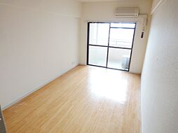 コンフォートＮビル 404 4階1Kのリビング/ダイニング