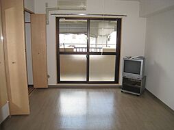 ベルレージュ二葉の里 303 3階1Kのリビング/ダイニング