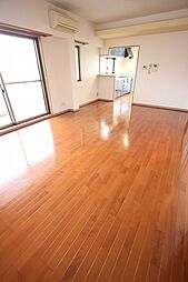 クレスト東本浦 503 5階4LDKのリビング/ダイニング