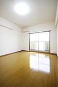 写真は別号室のものです。