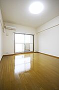 写真は別号室のものです。