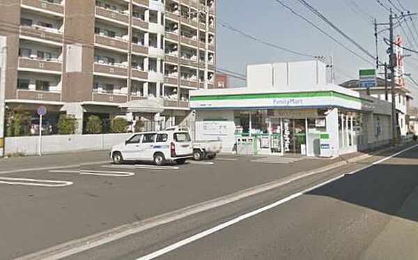 アヴァンセ陣原駅前