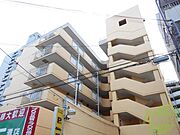 凛とした外観ですね。