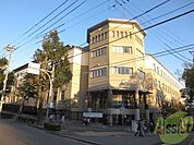 神戸市立高羽小学校 946m