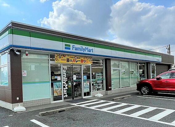 ファミリーマー...