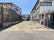 名鉄本線「妙興寺」駅まで徒歩約8分、名鉄尾西線「観音寺」駅まで徒歩約12分。2路線利用可で通勤・通学にも便利な立地です。