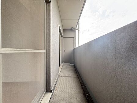 北側のバルコニーには2部屋から出ることが可能です！