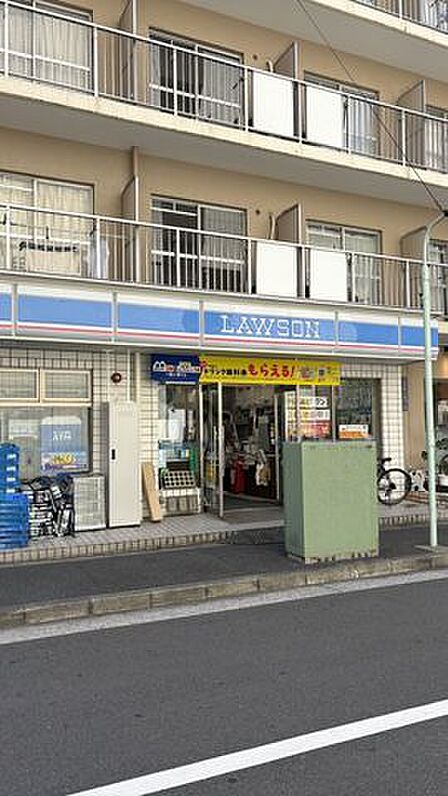 ローソン西五反田二丁目店 75m