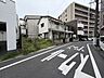 外観：前面道路