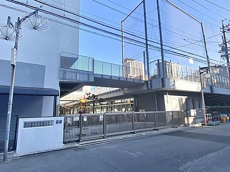 笹島小学校 650m