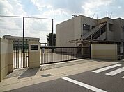 志段味中学校 1400m