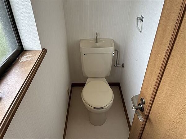 トイレを拡大表示