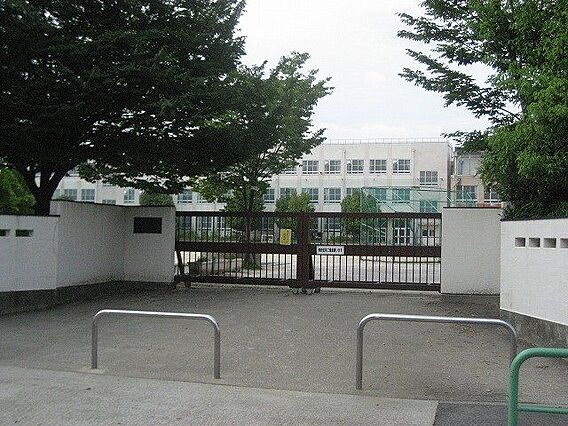 川原小学校 4...