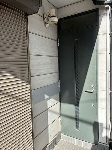 玄関を拡大表示