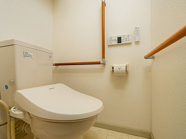 トイレを拡大表示