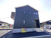 閑静な住宅街にあるのどかな住環境です
