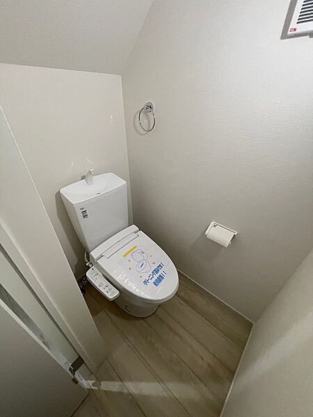 トイレを拡大表示