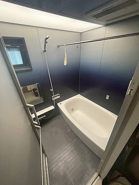 浴室を拡大表示