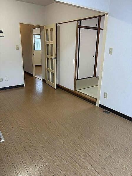 お好きなようにリフォームして自分好みのお部屋にするのもいいですね