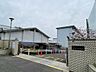 周辺：北九州市立則松中学校（984m）