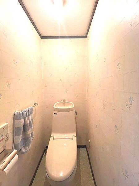 トイレを拡大表示