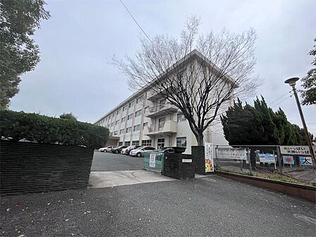 北九州市立板櫃中学校（751m）
