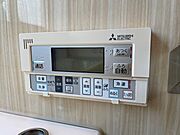 ワンタッチで湯はりや追い焚きができるオートバス機能を搭載。快適なバスタイムをサポートします。