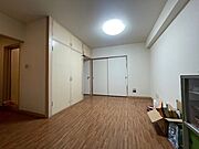 玄関から直接LDKに入れる作りです