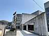 周辺：北九州市立門司中央小学校（709m）
