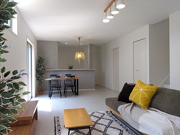 リビング/ダイニング