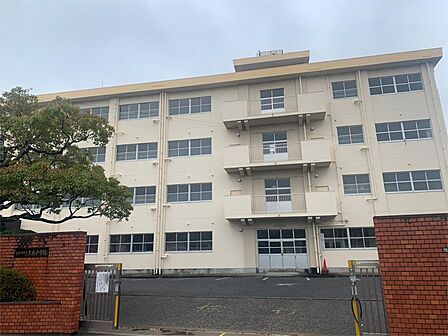 北九州市立光貞小学校（415m）